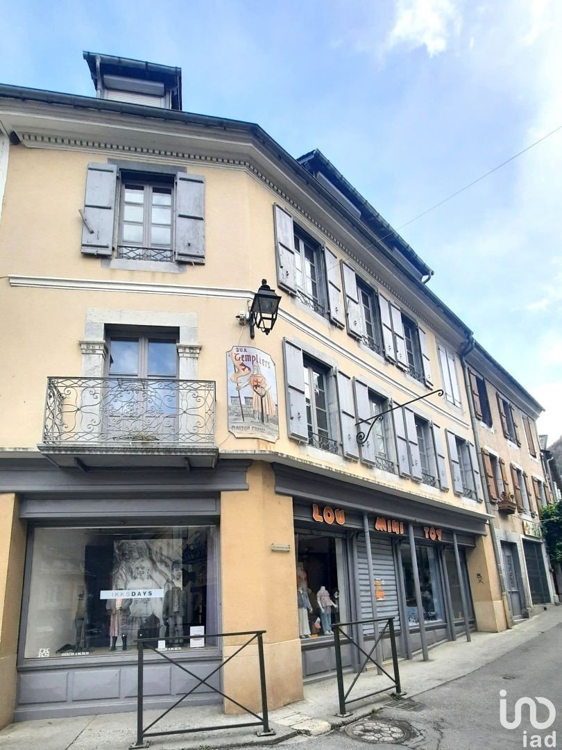 Maison 12 pièces de 283 m² à Luz-Saint-Sauveur (65120)