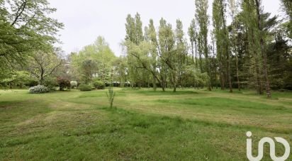 Land of 4,291 m² in Sautron (44880)