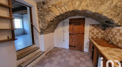 Village house 2 rooms of 66 m² in Eygaliers (26170)