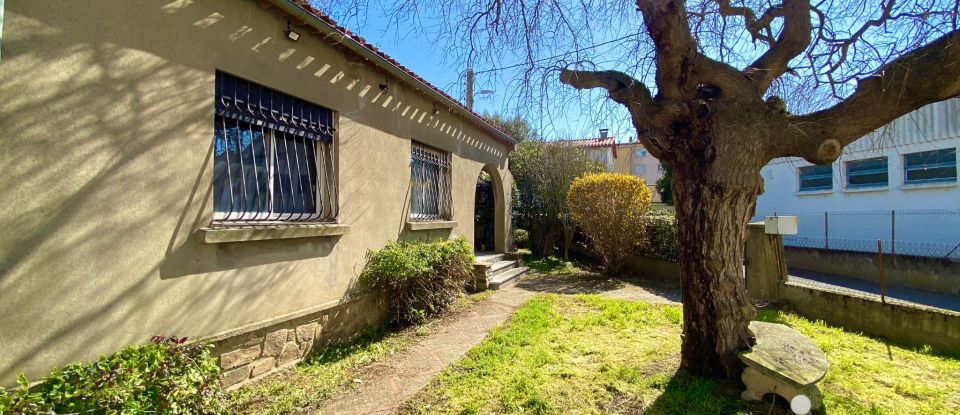 Traditional house 5 rooms of 102 m² in Carcassonne (11000)