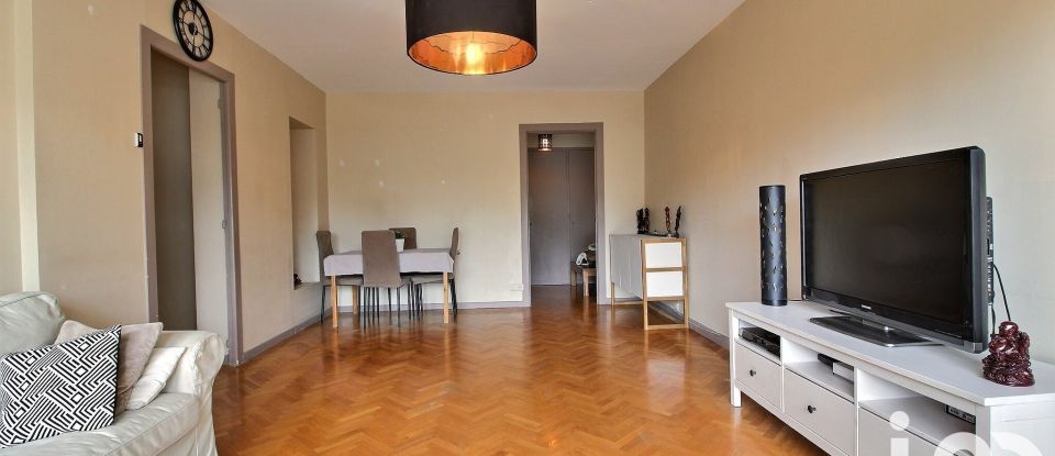 Appartement 4 pièces de 82 m² à Marseille (13009)