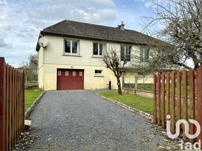 Maison 5 pièces de 102 m² à Le Dézert (50620)