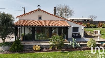 Traditional house 4 rooms of 86 m² in Pérignac (16250)
