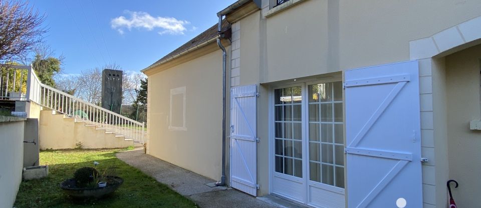 Maison traditionnelle 7 pièces de 180 m² à Vaux-sur-Seine (78740)