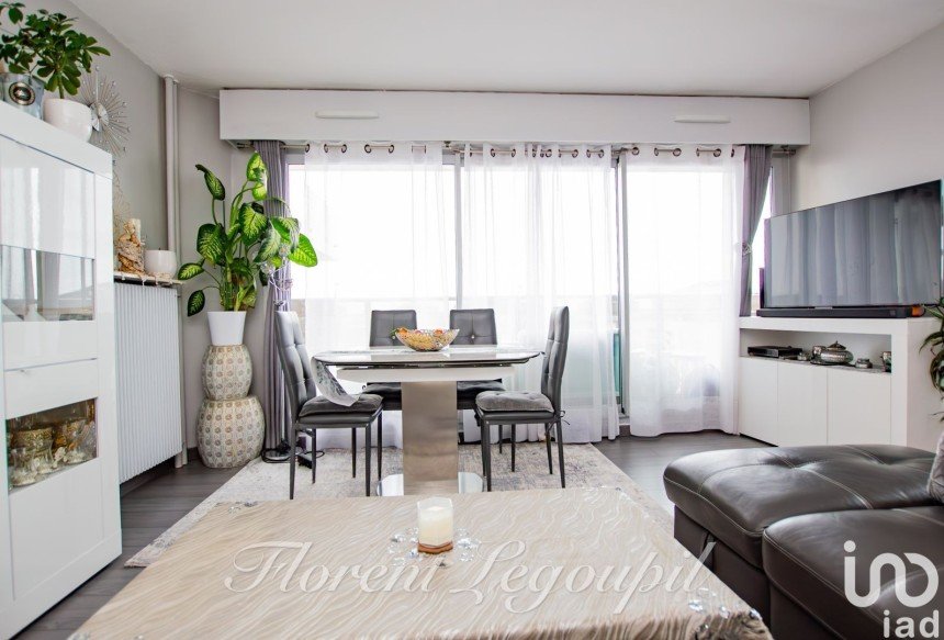 Appartement 3 pièces de 72 m² à Saint-Germain-en-Laye (78100)