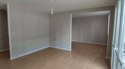 Appartement 4 pièces de 89 m² à Maromme (76150)