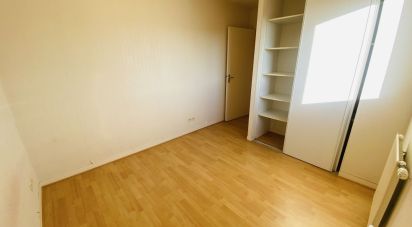 Apartment 2 rooms of 44 m² in Poitiers (86000)
