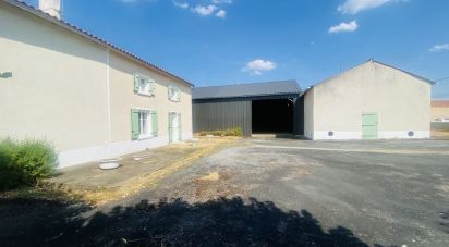 House 4 rooms of 90 m² in Maillé (86190)