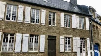 Maison de ville 6 pièces de 130 m² à Lassay-les-Châteaux (53110)