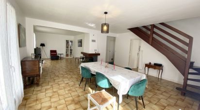 House 7 rooms of 145 m² in Boissise-le-Roi (77310)
