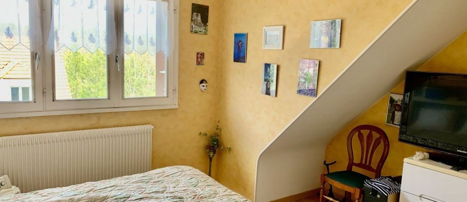 House 5 rooms of 100 m² in Villebon-sur-Yvette (91140)