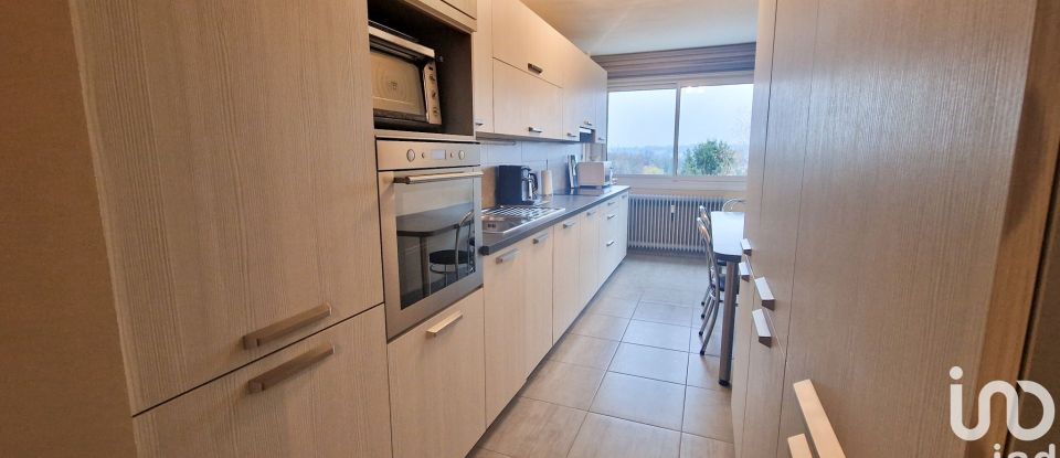 Apartment 3 rooms of 88 m² in Ferney-Voltaire (01210)