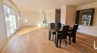 Apartment 4 rooms of 105 m² in Chevry (01170)
