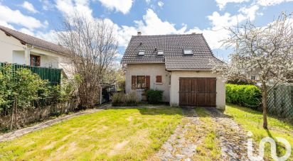 House 4 rooms of 85 m² in Viry-Châtillon (91170)