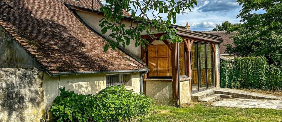 Maison de village 6 pièces de 129 m² à Sury-aux-Bois (45530)
