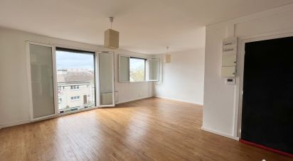 Appartement 4 pièces de 65 m² à Choisy-le-Roi (94600)