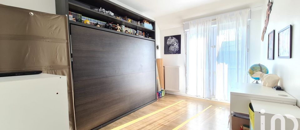 Appartement 4 pièces de 77 m² à Argenteuil (95100)
