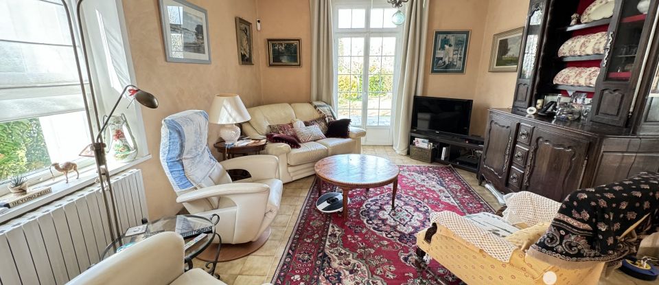 House 5 rooms of 145 m² in Nantes (44300)