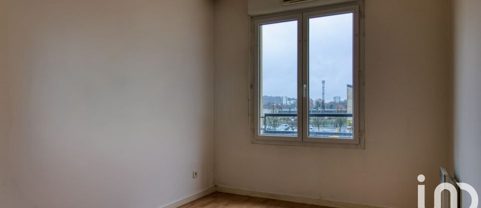 Appartement 3 pièces de 66 m² à Creil (60100)