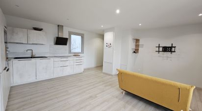 Appartement 2 pièces de 50 m² à Bordeaux (33100)
