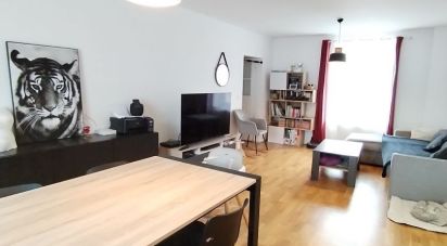 Appartement 4 pièces de 77 m² à Pussay (91740)