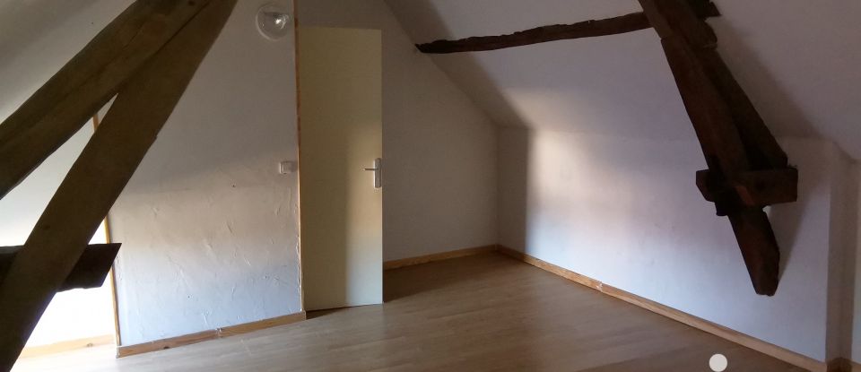 Town house 4 rooms of 55 m² in Argenton-sur-Creuse (36200)