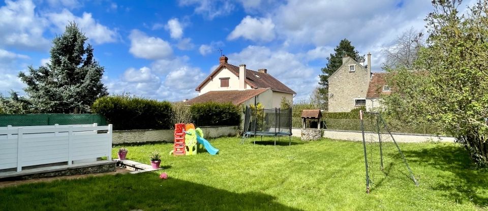 House 5 rooms of 109 m² in Mézy-Moulins (02650)