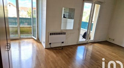Apartment 1 room of 28 m² in Villemomble (93250)