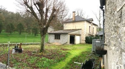 House 5 rooms of 110 m² in Valdivienne (86300)