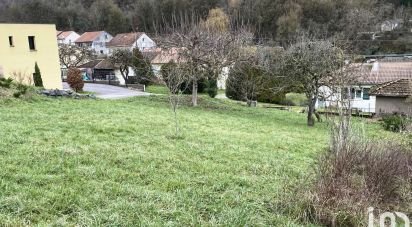 Land of 971 m² in Neuves-Maisons (54230)