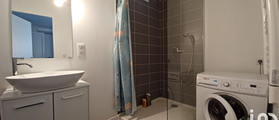 Apartment 4 rooms of 60 m² in Clermont-Ferrand (63000)