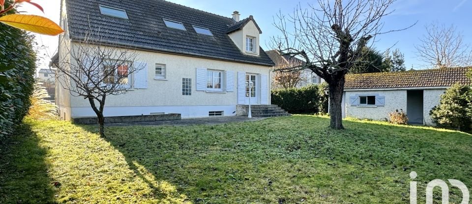 Traditional house 9 rooms of 175 m² in Lagny-sur-Marne (77400)