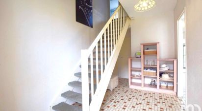 House 6 rooms of 130 m² in Ardres (62610)