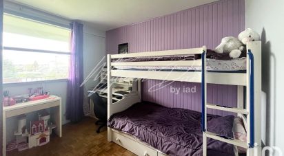 Appartement 5 pièces de 84 m² à Domont (95330)
