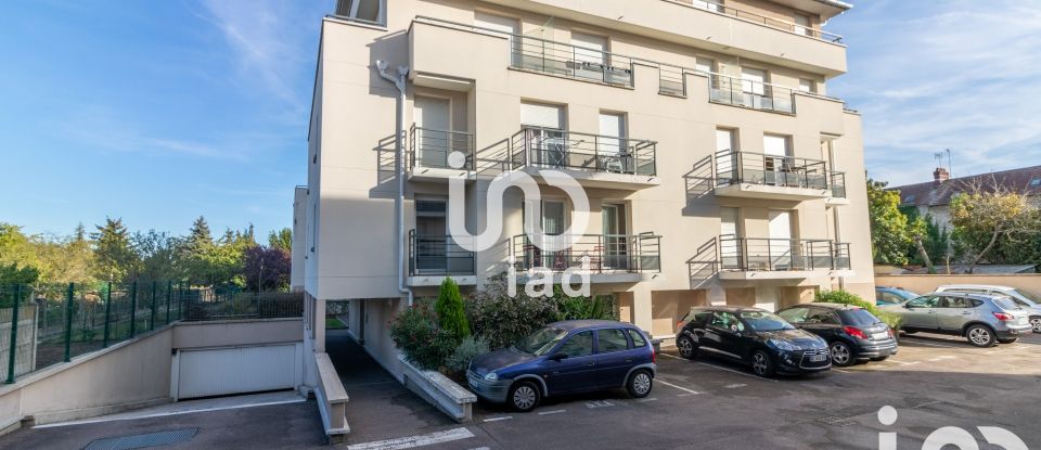 Appartement 3 pièces de 61 m² à Mantes-la-Ville (78711)