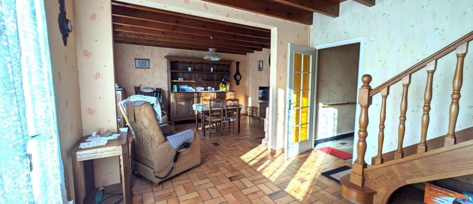 House 4 rooms of 110 m² in Champsevraine (52500)