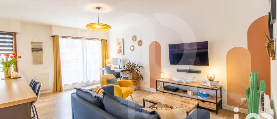 Appartement 3 pièces de 72 m² à Compiègne (60200)