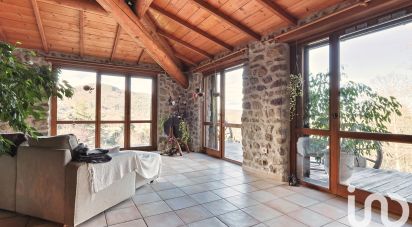 Country house 6 rooms of 144 m² in Gilhoc-sur-Ormèze (07270)