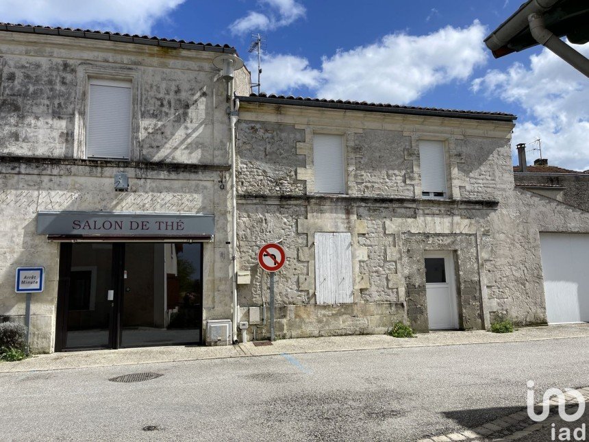 Building in Tonnay-Boutonne (17380) of 130 m²