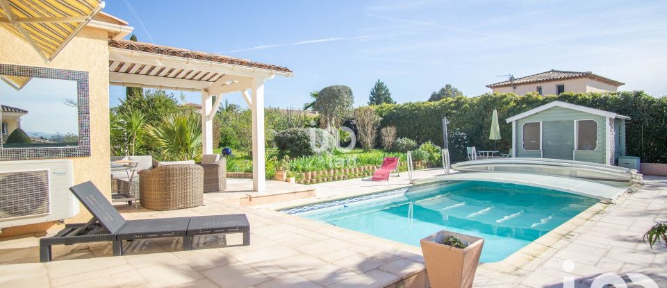 Traditional house 5 rooms of 137 m² in Puget-sur-Argens (83480)