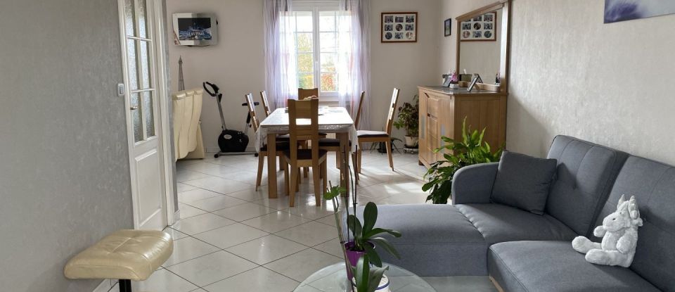 House 5 rooms of 101 m² in Bretignolles (79140)