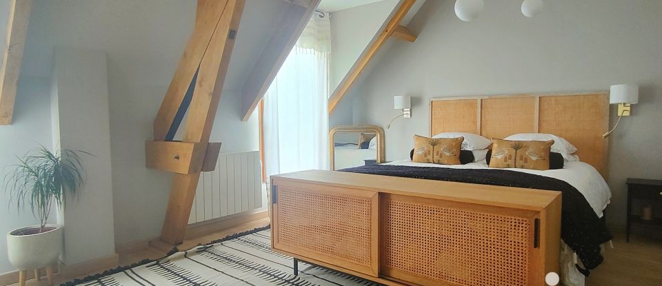 House 5 rooms of 133 m² in Saint-Arnoult-en-Yvelines (78730)