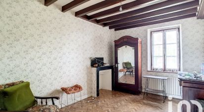 Maison traditionnelle 4 pièces de 94 m² à Lorris (45260)