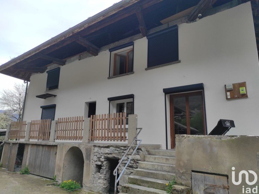 Maison 5 pièces de 160 m² à Grésy-sur-Isère (73460)