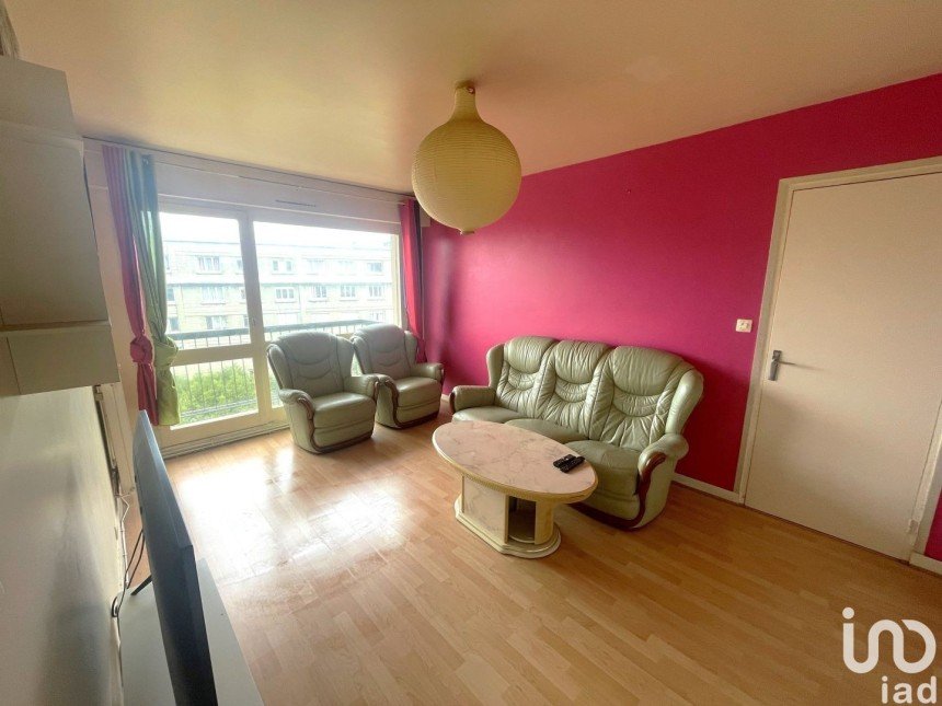 Apartment 3 rooms of 50 m² in Saint-Brieuc (22000)