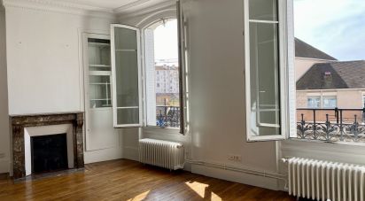 Appartement 2 pièces de 55 m² à Saint-Maur-des-Fossés (94100)