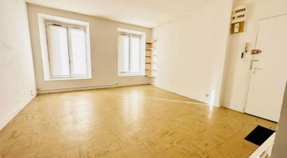 Apartment 1 room of 28 m² in Gallardon (28320)