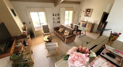 Maison 5 pièces de 125 m² à Rochefort-du-Gard (30650)