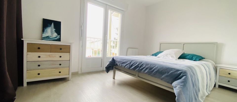 House 5 rooms of 105 m² in Le Verdon-sur-Mer (33123)