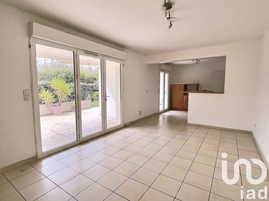 Appartement 3 pièces de 64 m² à Marignane (13700)